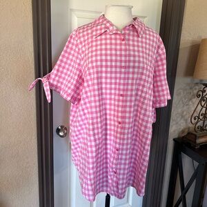 Roaman’s Button Front Pink and White Gingham Plaid Tie Sleeve Blouse